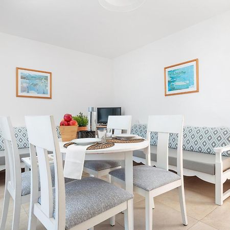 Apartamentos Ferrera Pins Cala Ferrera  Buitenkant foto